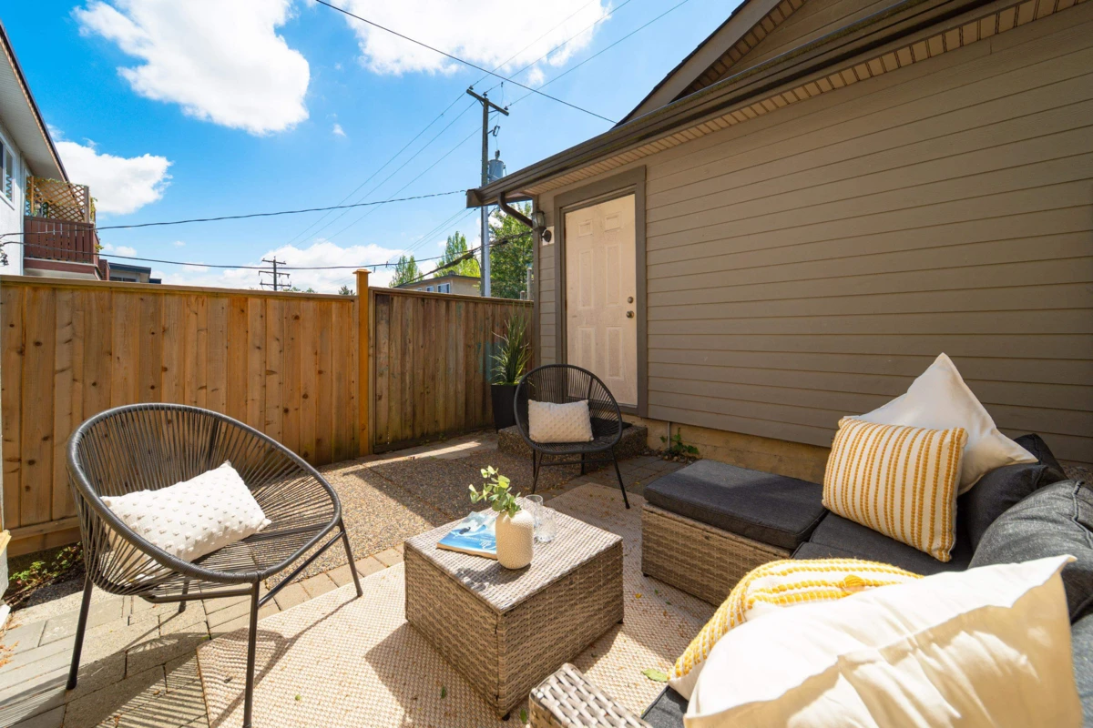 Family Room Photo of 2412 St. Catherines Street, Vancouver, BC