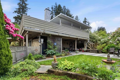 Hot Tub / Spa Photo of 21260 Douglas Avenue, Maple Ridge, BC