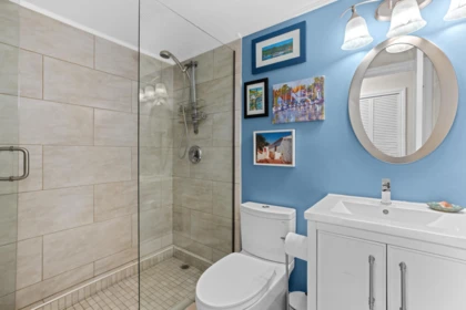 Mudroom Photo of 105 1125 Gilford Street, Vancouver, BC