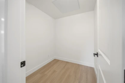 Bedroom 4 Photo of 401 3438 146a Street, Surrey, BC