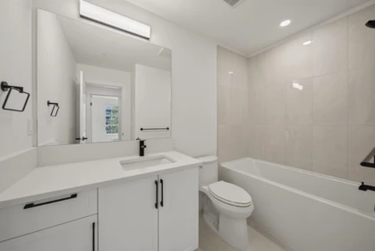 Powder Room Photo of 401 3438 146a Street, Surrey, BC