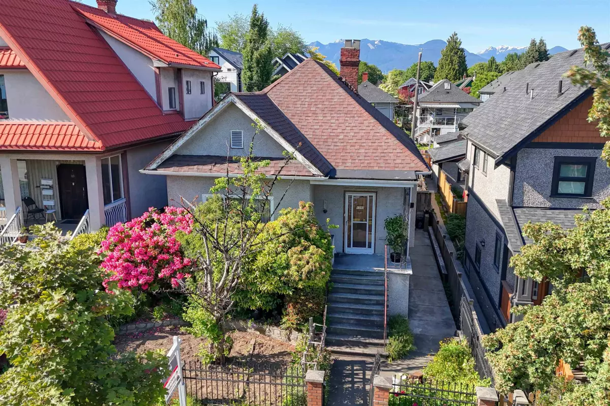 Exterior Rear Photo of 1349 E 14th Avenue, Vancouver, BC
