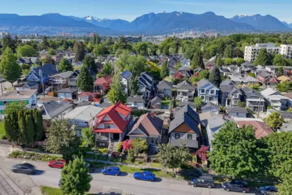 1349 E 14th Avenue, Vancouver, BC, Vancouver — Single Family Residence for sale