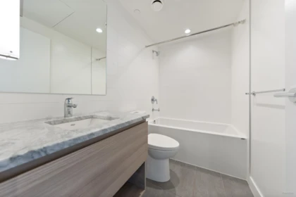 Hallway Photo of 2107 652 Whiting Way, Coquitlam, BC