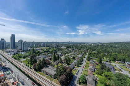 Playground / Recreational Area Near 2107 652 Whiting Way, Coquitlam, BC