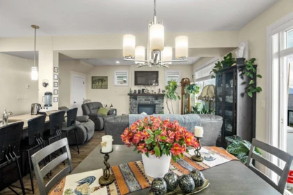 Breakfast Nook Photo of 38 47042 Macfarlane Place, Chilliwack, BC