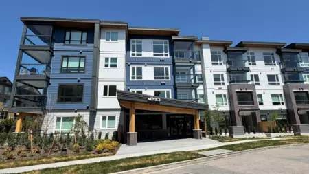 204 13777 75a Avenue, Surrey, BC, Surrey — Apartment/Condo for sale