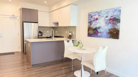 Kitchen Photo of 204 13777 75a Avenue, Surrey, BC