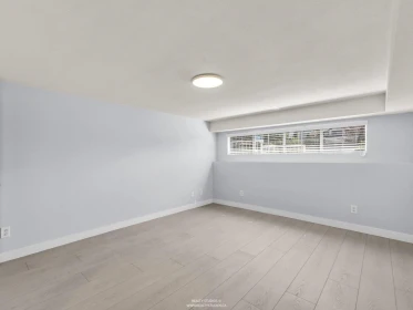 Swimming Pool Photo of 1517 Starflower Place, Coquitlam, BC