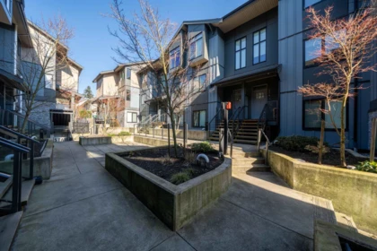 210 7131 17th Avenue, Burnaby, BC, Burnaby — Townhouse for sale