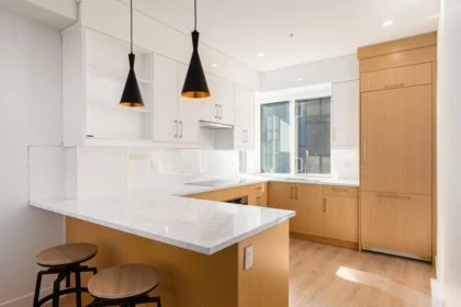Guest Bathroom Photo of 210 7131 17th Avenue, Burnaby, BC