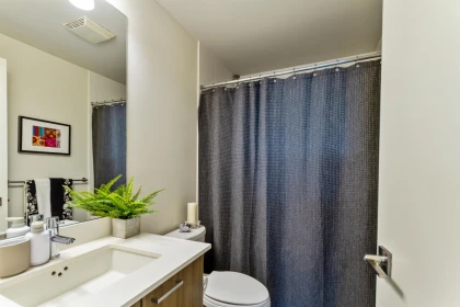 Mudroom Photo of 708 2789 Shaughnessy Street, Port Coquitlam, BC