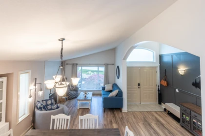 Basement Recreation Room Photo of 10471 Slatford Street, Maple Ridge, BC