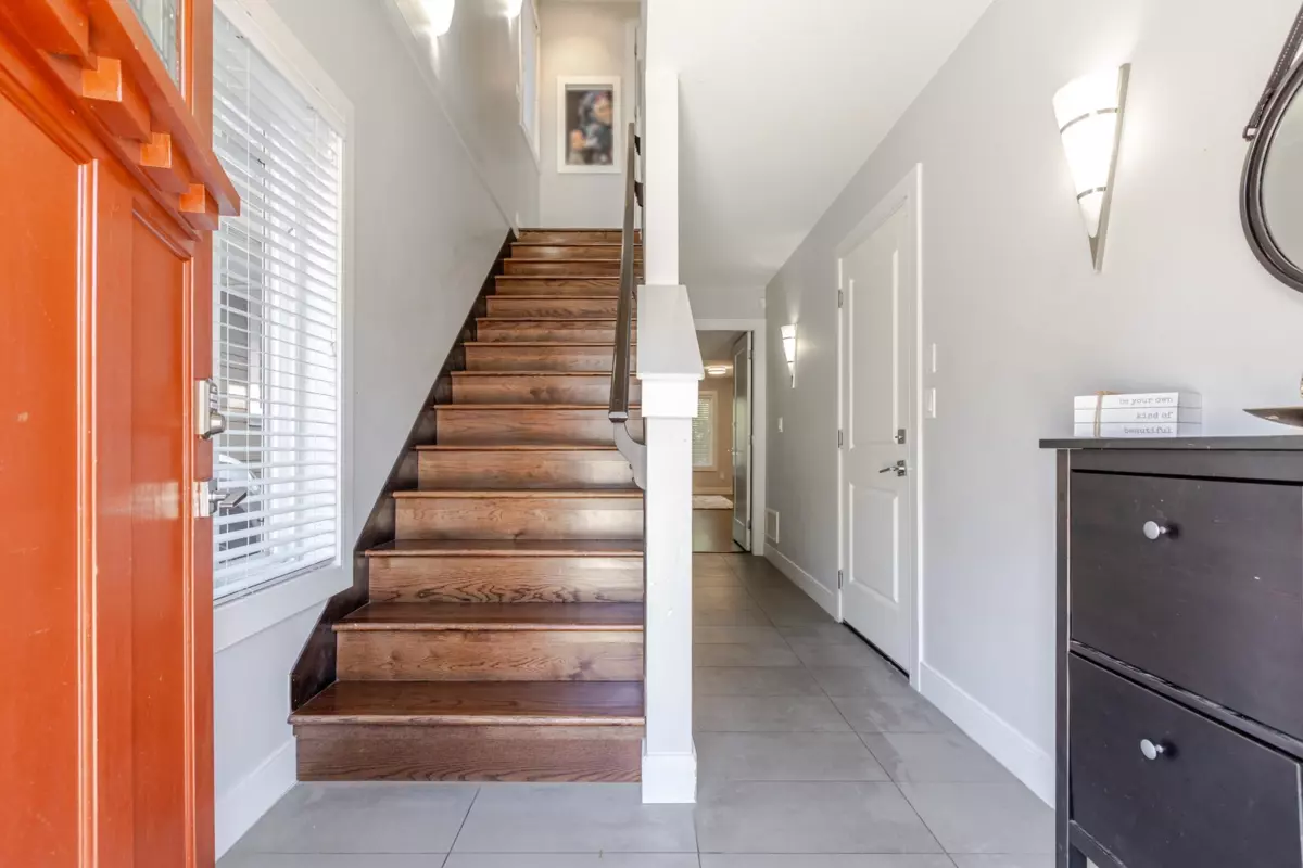 Family Room Photo of 63 15988 32 Avenue, Surrey, BC
