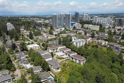 Hot Tub / Spa Photo of 203 1410 Blackwood Street, White Rock, BC
