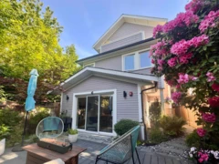 1372 E 10th Avenue, Vancouver, BC