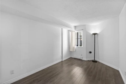 Mudroom Photo of 207 1270 Robson Street, Vancouver, BC
