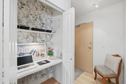 Office / Den Photo of 202 3151 Connaught Crescent, North Vancouver, BC