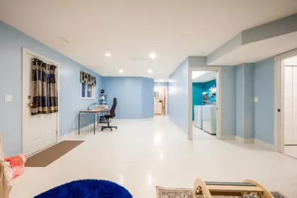 Entry Foyer Photo of 26863 24 Avenue, Langley, BC