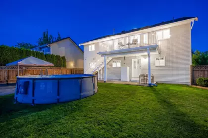 Garden / Landscaping Photo of 26863 24 Avenue, Langley, BC