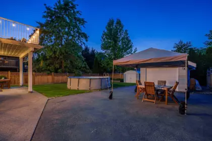 Hot Tub / Spa Photo of 26863 24 Avenue, Langley, BC
