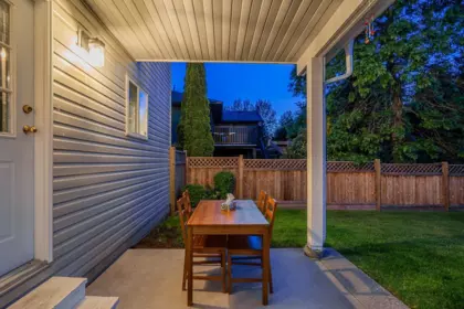 Swimming Pool Photo of 26863 24 Avenue, Langley, BC