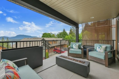 Garage Interior Photo of 28 43540 Alameda Drive, Chilliwack, BC