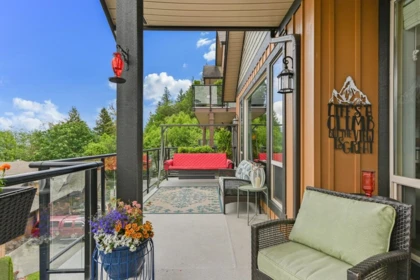 Guest Bathroom Photo of 28 43540 Alameda Drive, Chilliwack, BC