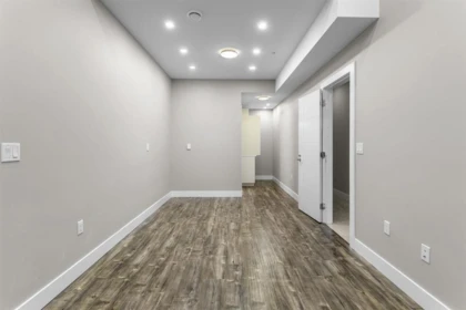 Entry Foyer Photo of 33908 Tooley Place, Mission, BC