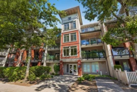 121 15385 101a Avenue, Surrey, BC