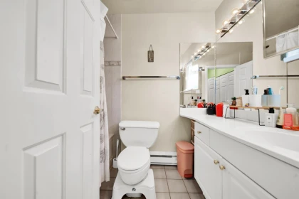 Pantry Photo of 313 9763 140 Street, Surrey, BC