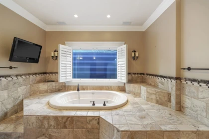 Powder Room Photo of 2514 East Road, Anmore, BC