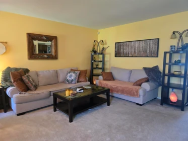 Primary Bedroom Photo of 3 32165 7th Avenue, Mission, BC