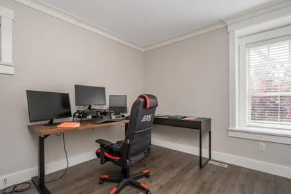 Loft / Bonus Room Photo of 14743 32 Avenue, Surrey, BC