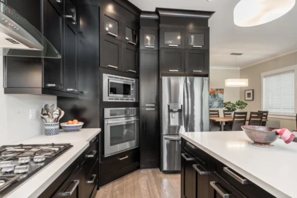 Primary Bathroom Photo of 14743 32 Avenue, Surrey, BC