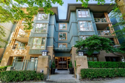 418 285 Newport Drive, Port Moody, BC, Port Moody — Apartment/Condo for sale