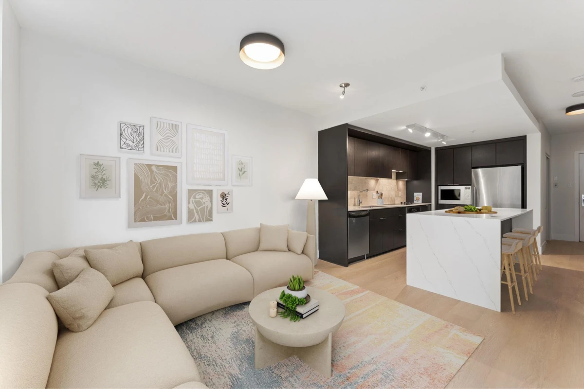 Dining Area Photo of 306 1320 Chesterfield Avenue, North Vancouver, BC
