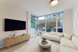 306 1320 Chesterfield Avenue, North Vancouver, BC