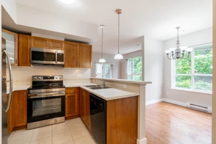 106 15265 17a Avenue, Surrey, BC, Surrey — Apartment/Condo for sale