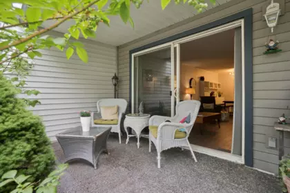 Mudroom Photo of 112 550 Royal Avenue, New Westminster, BC