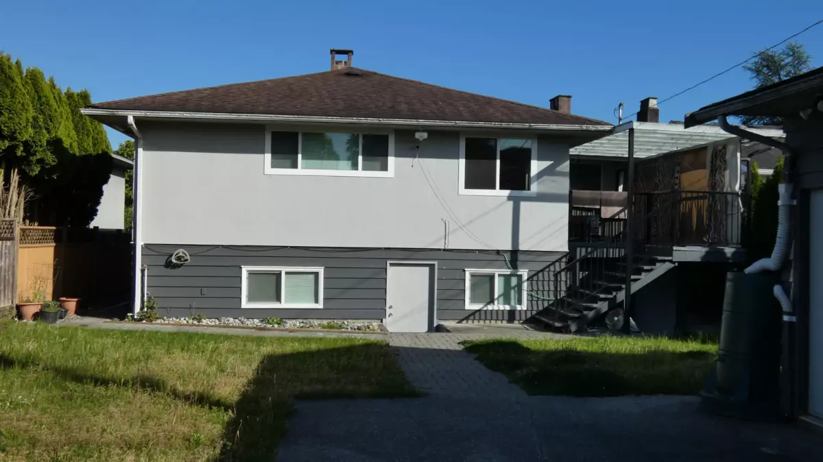 Living Room Photo of 8391 11th Avenue, Burnaby, BC
