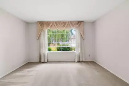 Mudroom Photo of 108 9715 148a Street, Surrey, BC