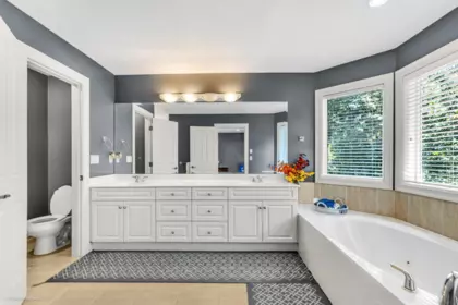 Mudroom Photo of 36178 S Auguston Parkway, Abbotsford, BC