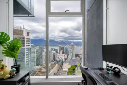Entry Foyer Photo of 4805 777 Richards Street, Vancouver, BC