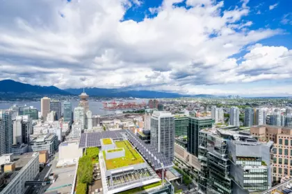 Hot Tub / Spa Photo of 4805 777 Richards Street, Vancouver, BC