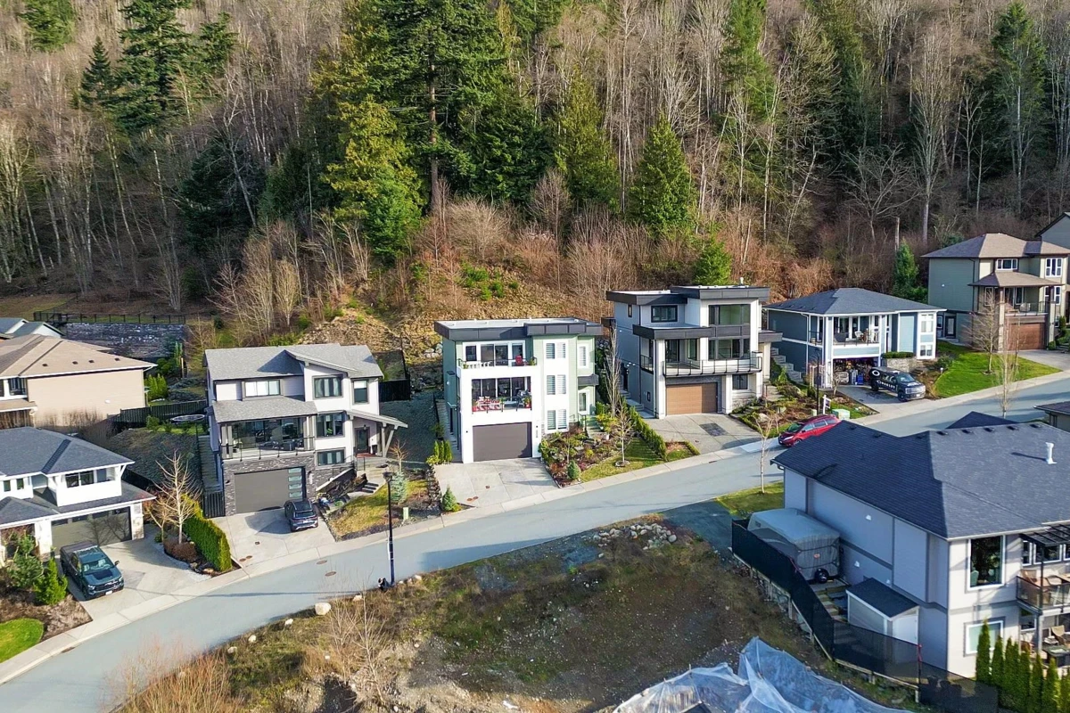 Exterior Rear Photo of 5510 Maclachlan Place, Chilliwack, BC