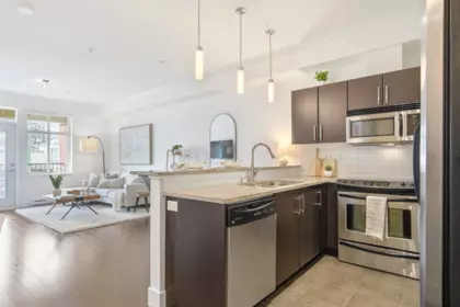 Kitchen Island Photo of 216 2632 Pauline Street, Abbotsford, BC