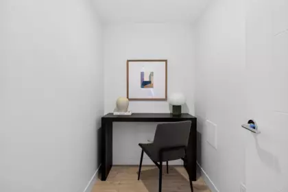 Hallway Photo of 707 238 W Broadway, Vancouver, BC