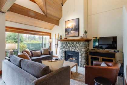 4728 A Settebello Drive, Whistler, BC, Whistler — Half Duplex for sale