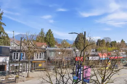 Backyard Photo of 211 3250 W Broadway, Vancouver, BC